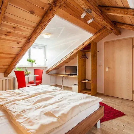 Zum Rednitzgrund Bed & Breakfast Stein bei Nurnberg